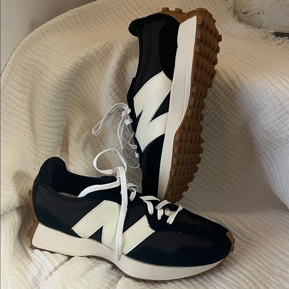 New Balance 327 Women's Black and Cream Sneakers with Brown Sole